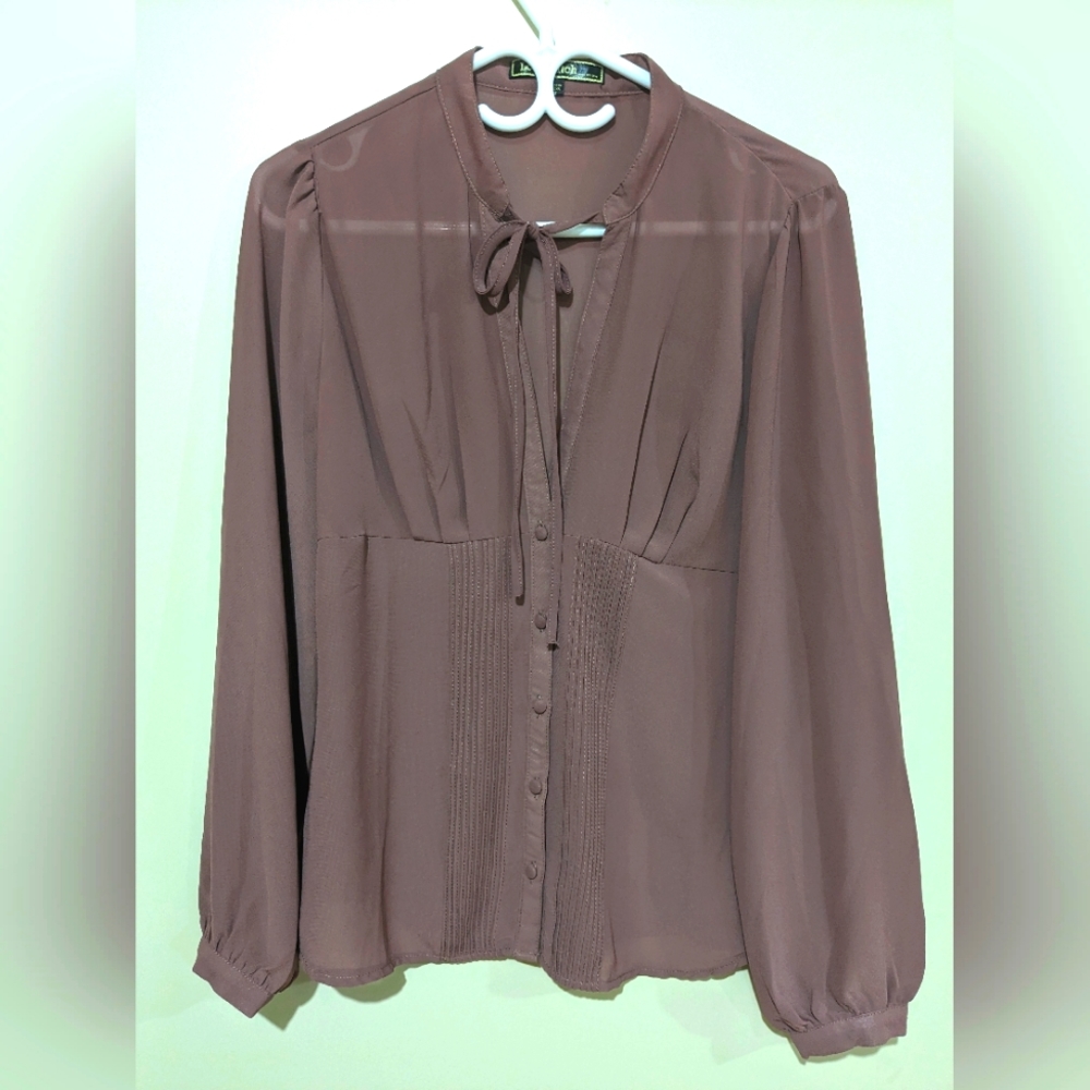 LOVE STITCH Medium Blouse